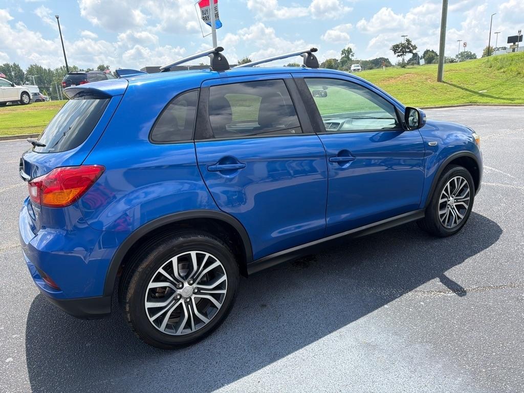 Mitsubishi Outlander Sport  2018