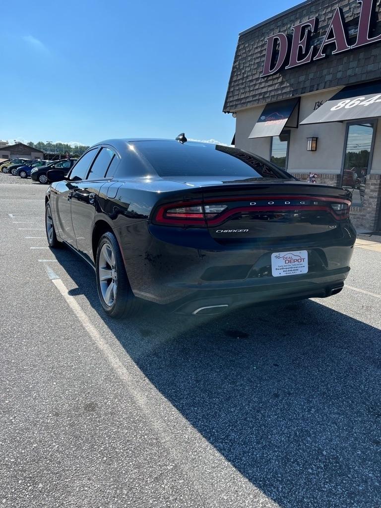 Dodge Charger  2017