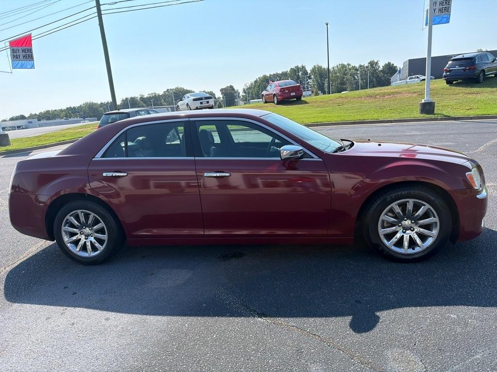 Chrysler 300  2012