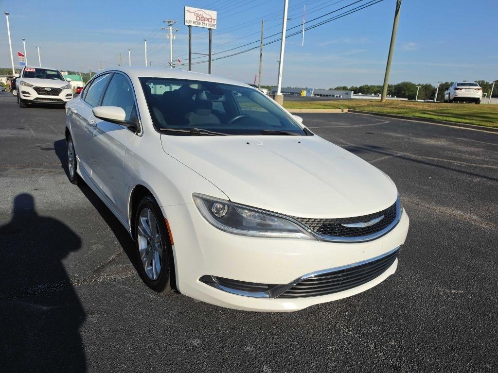 Chrysler 200  2015