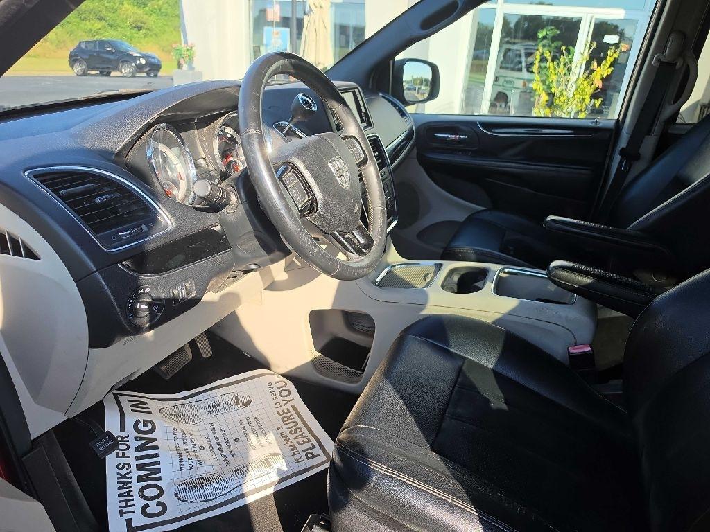 Dodge Grand Caravan  2016