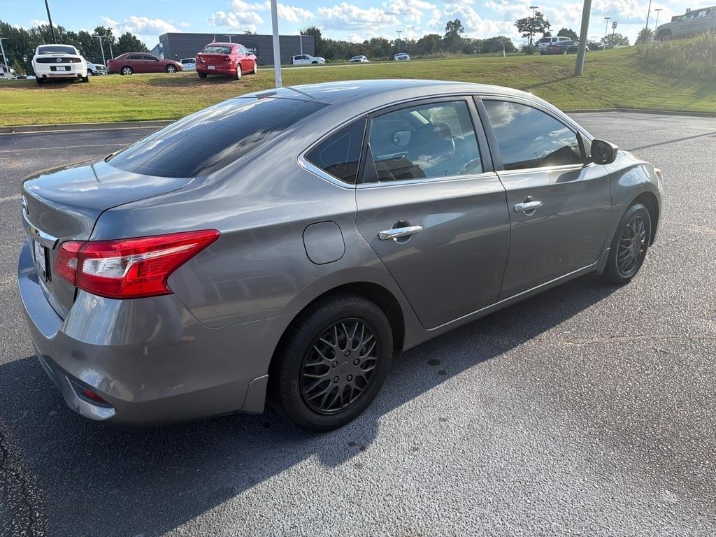 Nissan Sentra  2017