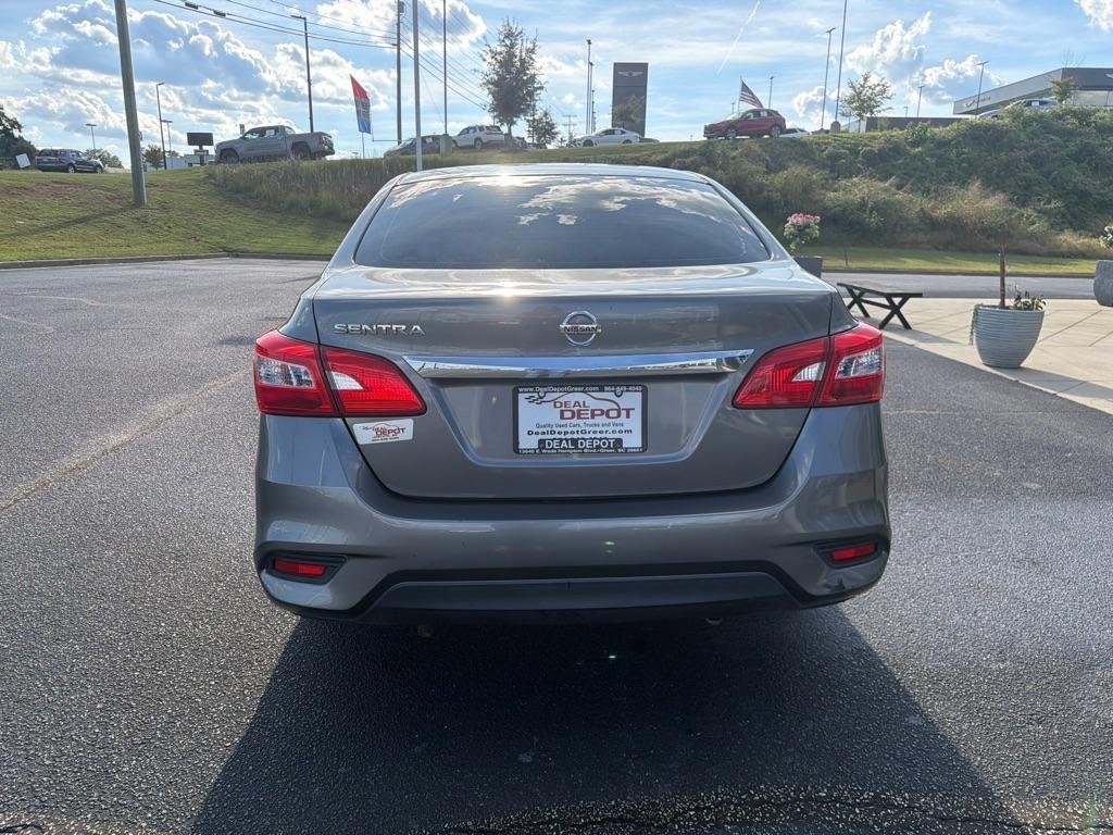Nissan Sentra  2017