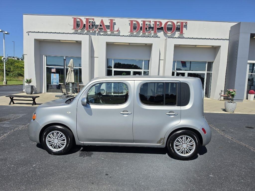 Nissan Cube  2010