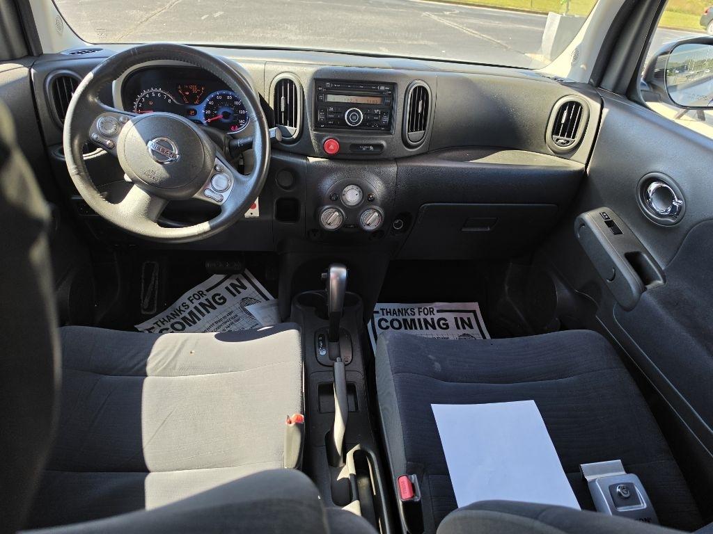 Nissan Cube  2010