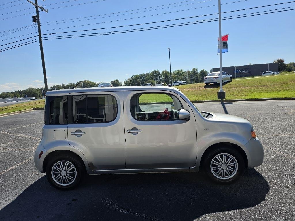 Nissan Cube  2010