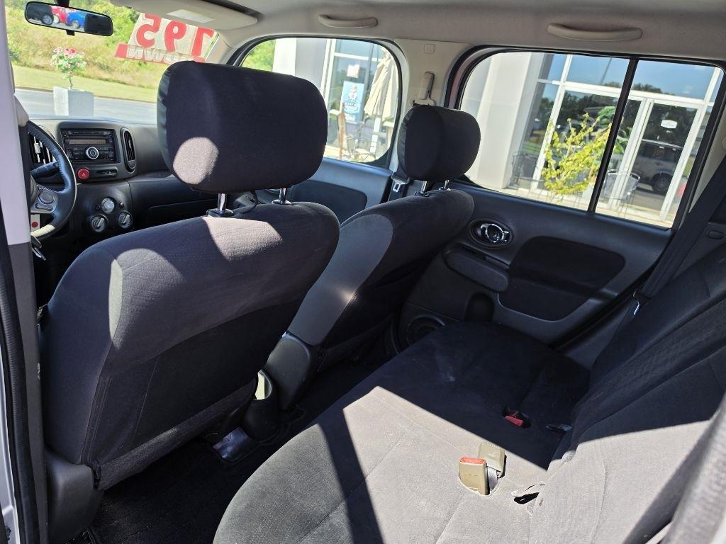 Nissan Cube  2010