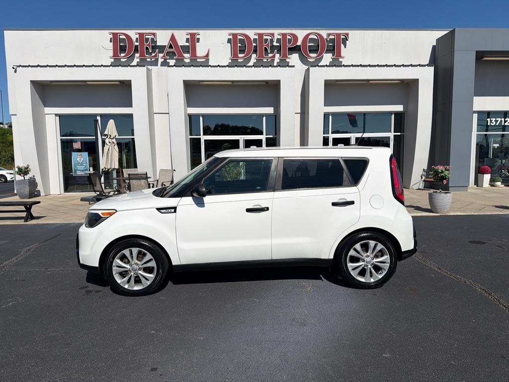 2016 Kia Soul +