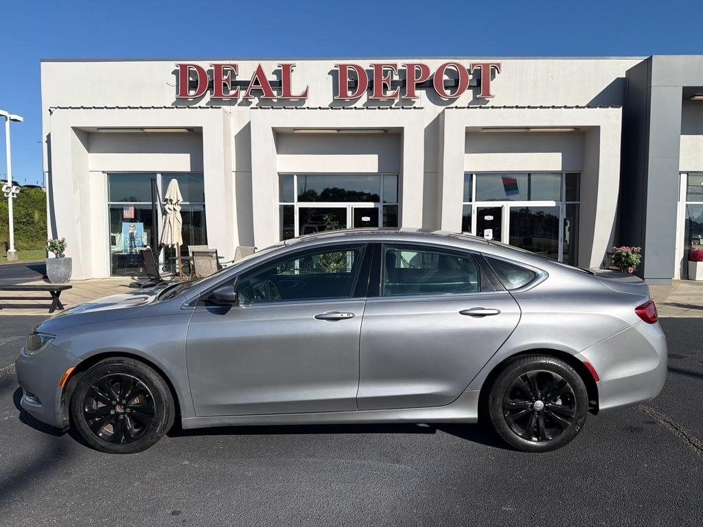 Chrysler 200  2015