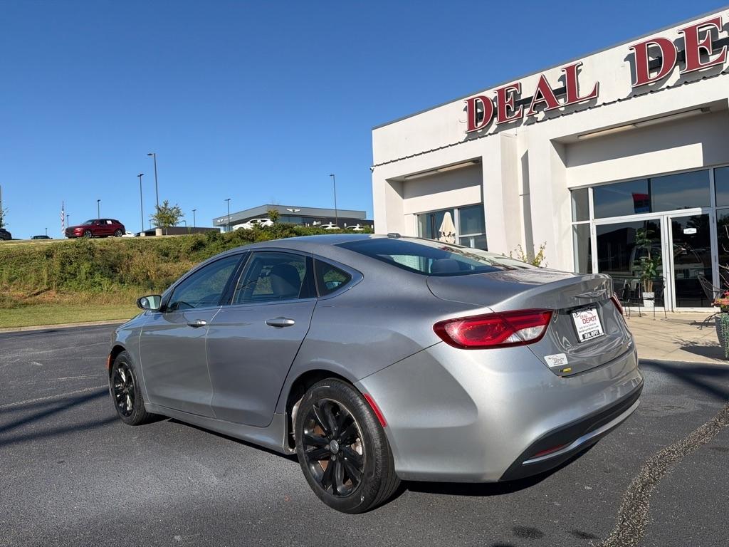Chrysler 200  2015