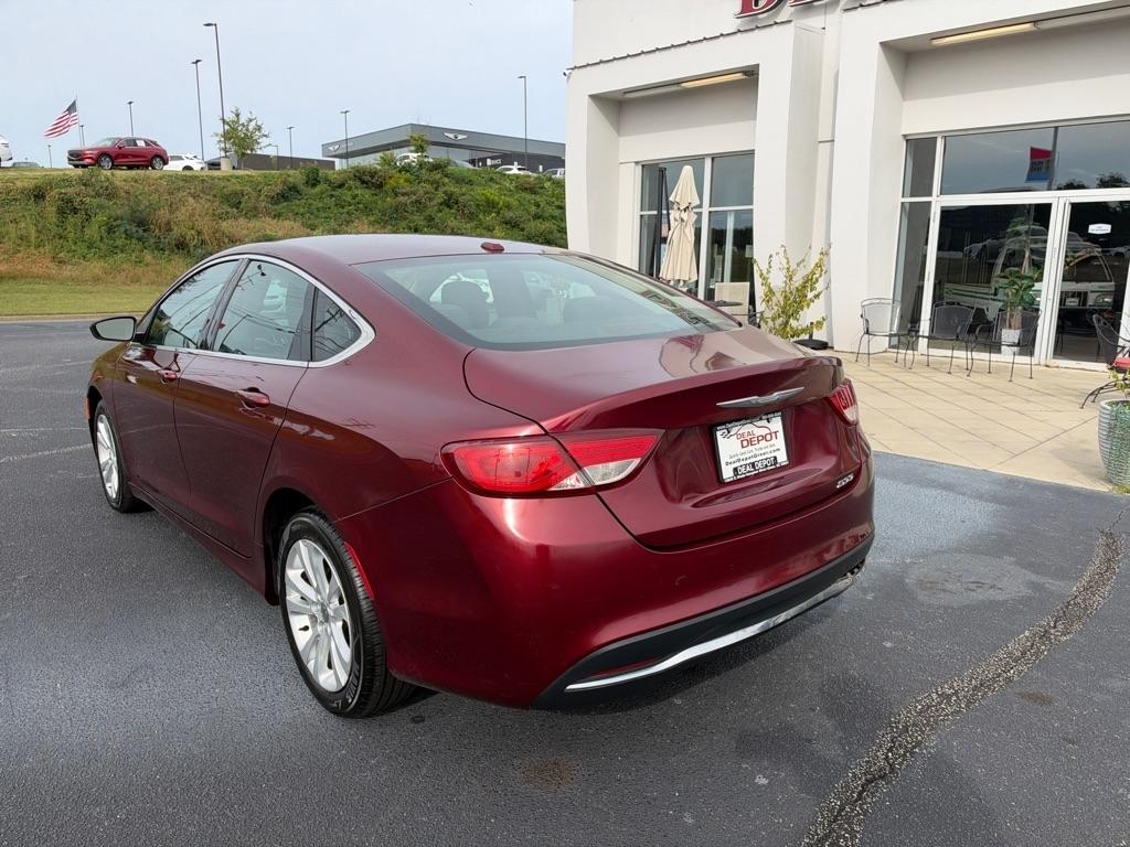 Chrysler 200  2015