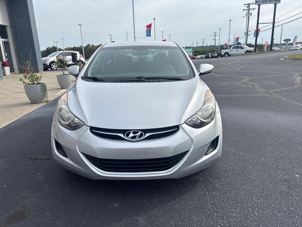 Hyundai Elantra  2013