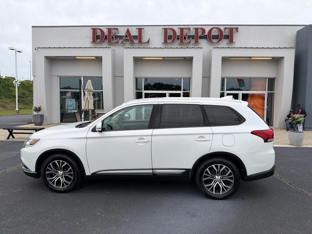 Mitsubishi Outlander  2018
