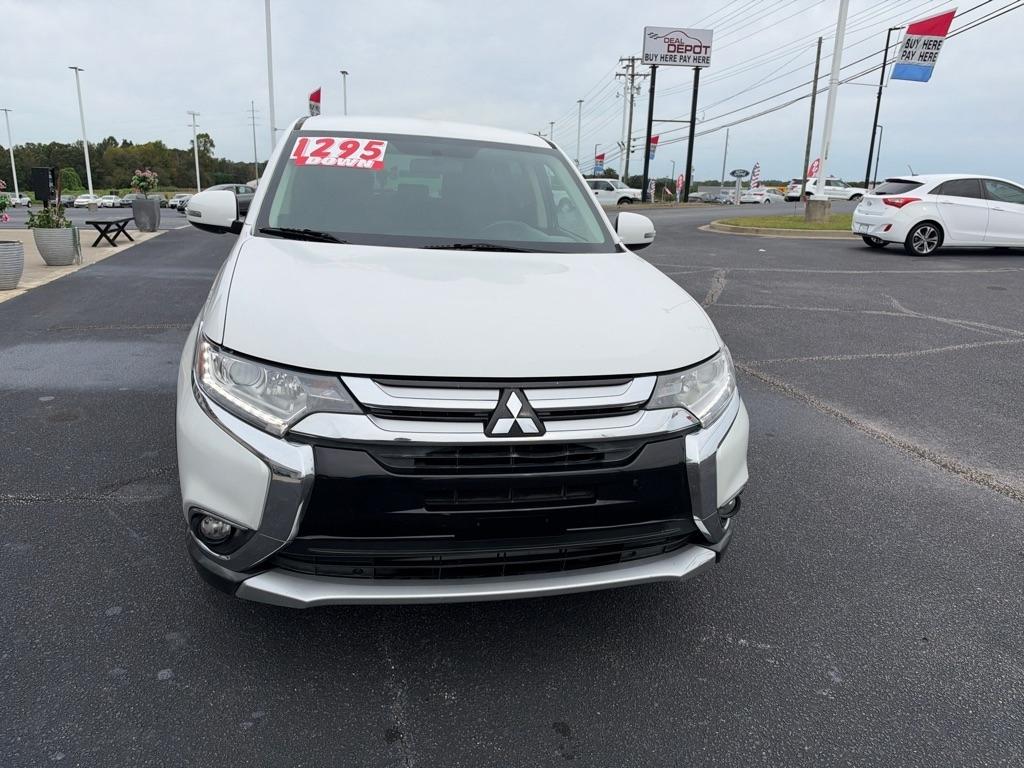 Mitsubishi Outlander  2018