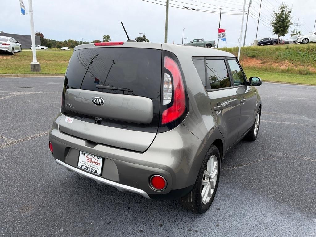 Kia Soul  2017