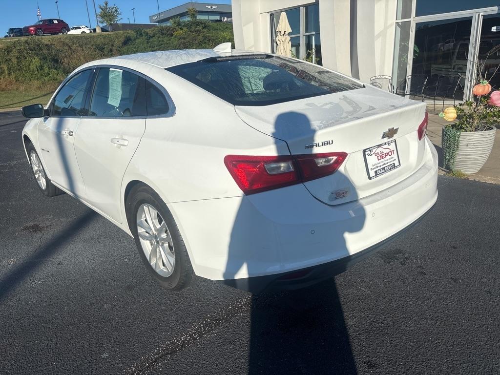 Chevrolet Malibu  2017