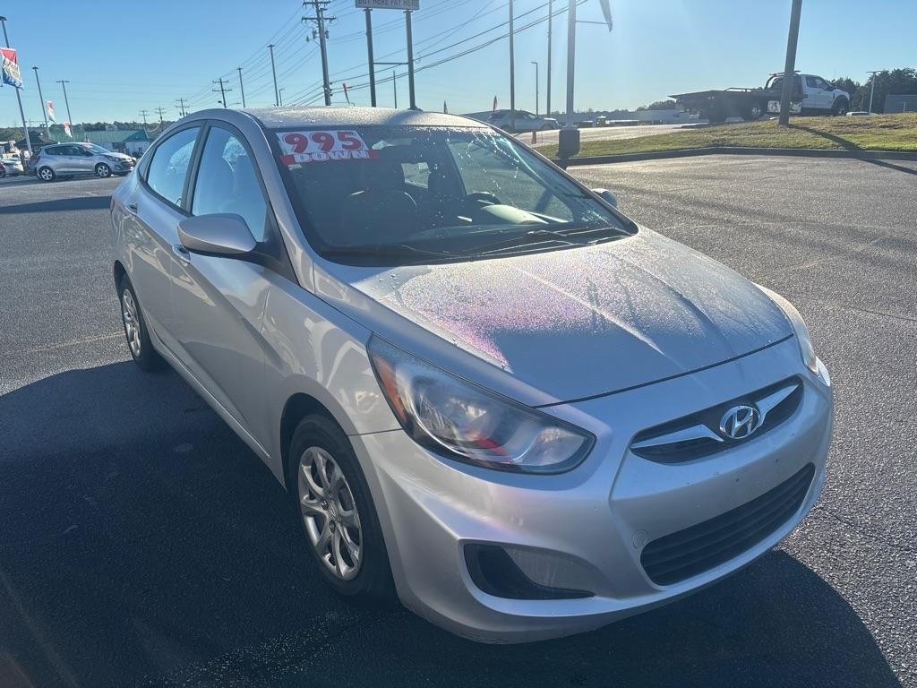 Hyundai Accent  2014