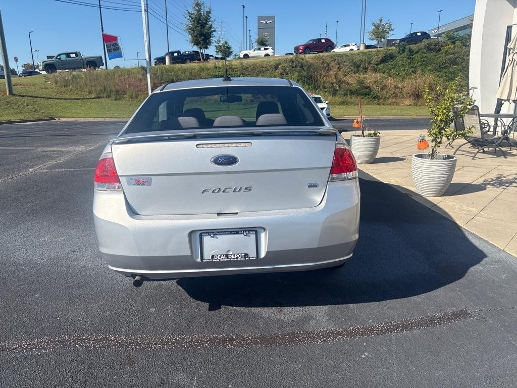 Ford Focus  2011