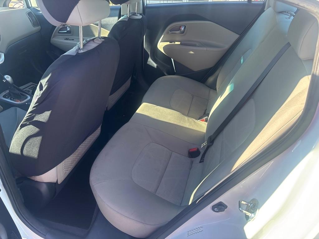 Kia Rio  2016