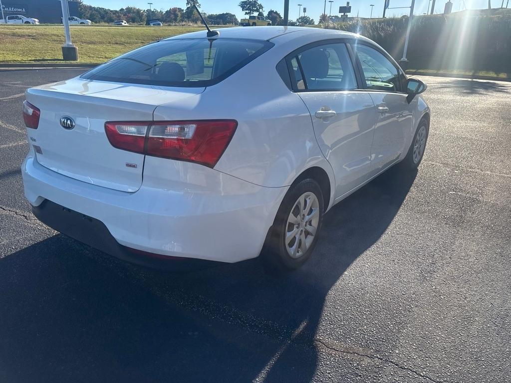 Kia Rio  2016