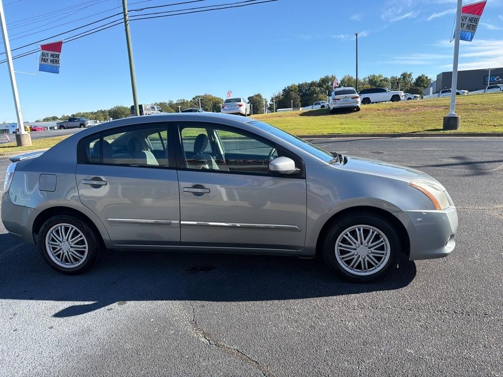 Nissan Sentra  2012