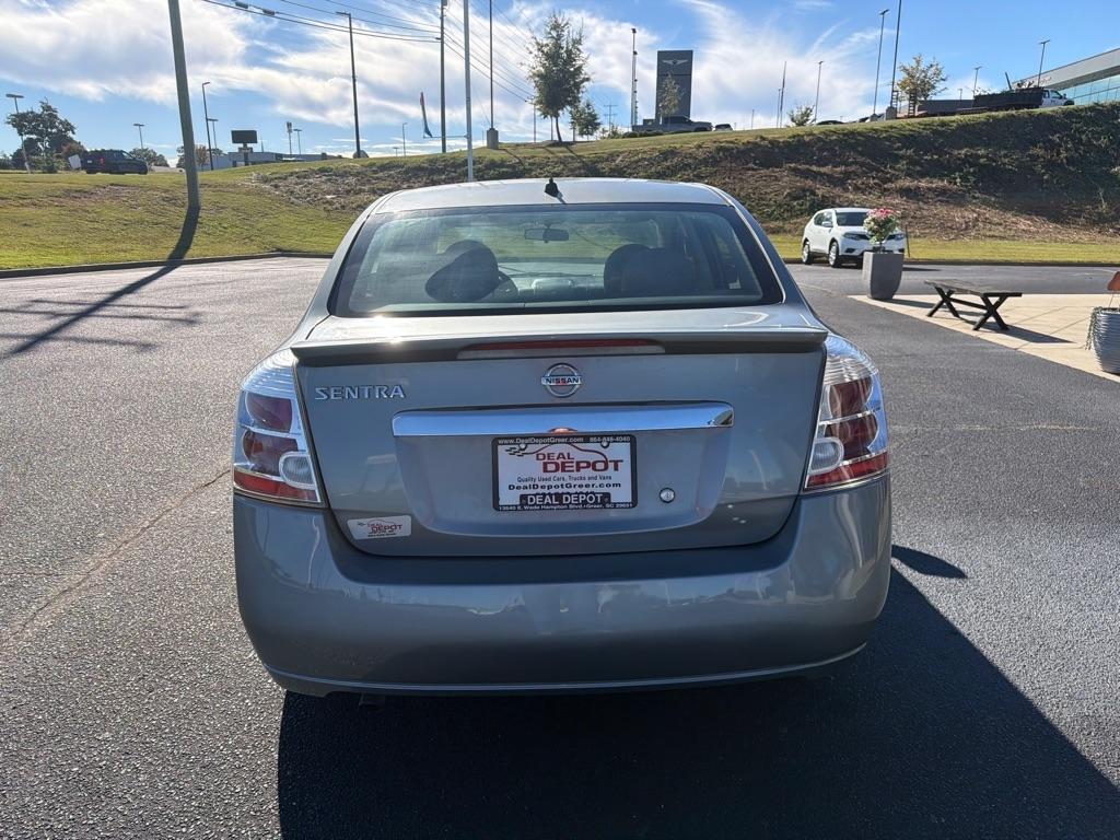 Nissan Sentra  2012