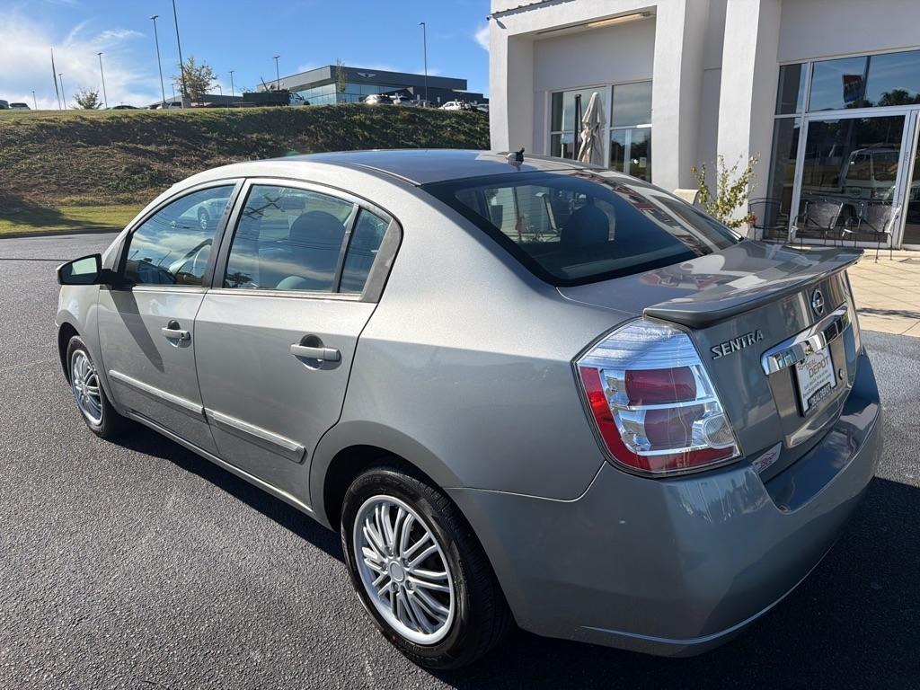 Nissan Sentra  2012