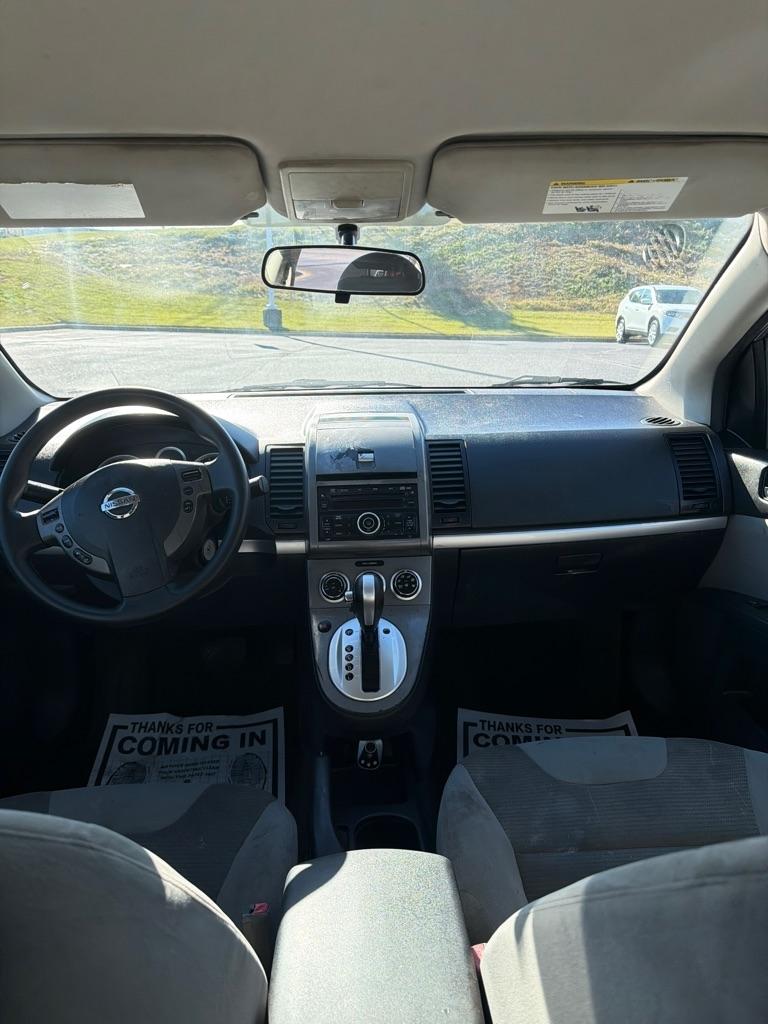 Nissan Sentra  2012