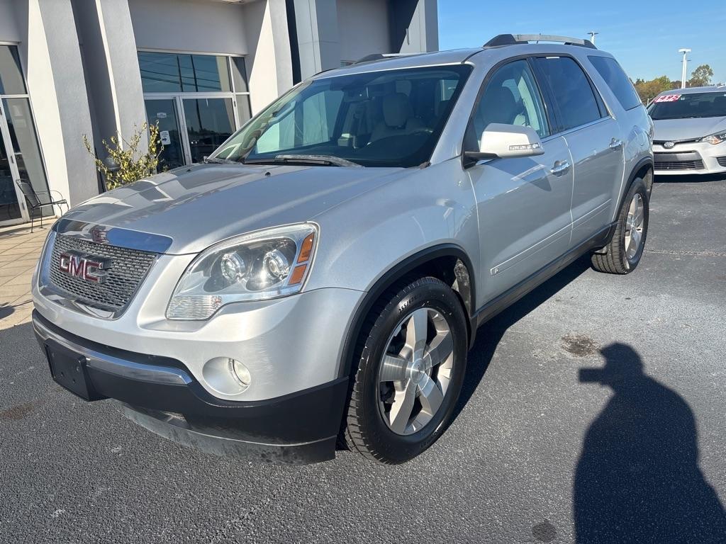 GMC Acadia  2010