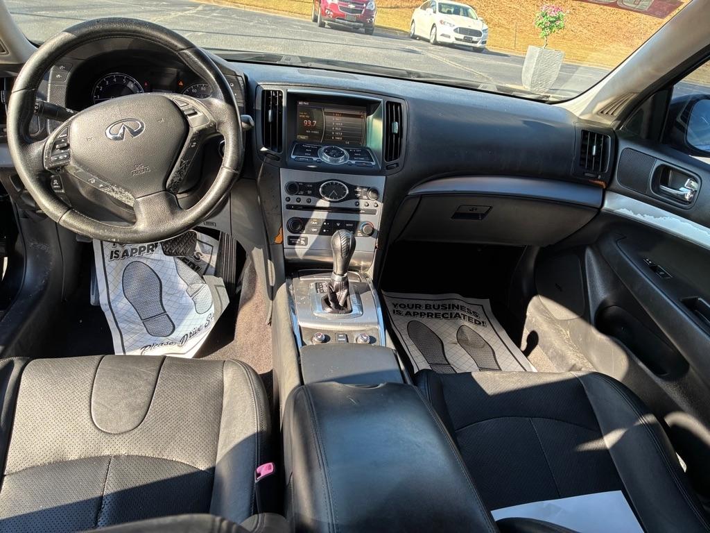 Infiniti G Sedan  2010