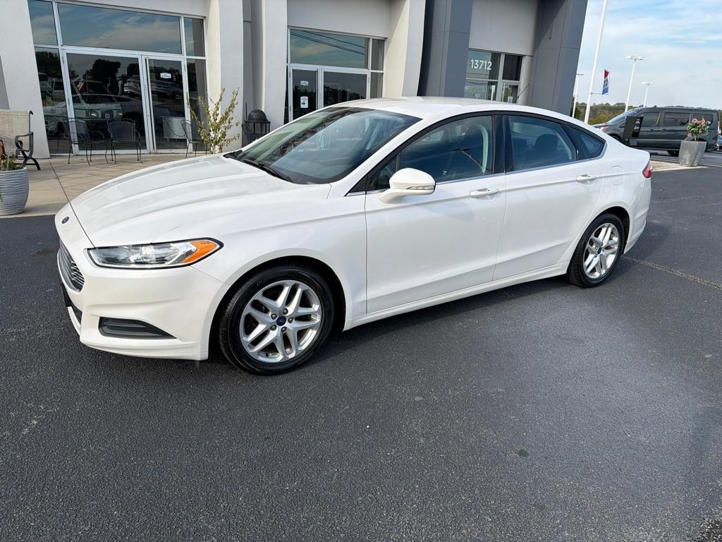 Ford Fusion  2016