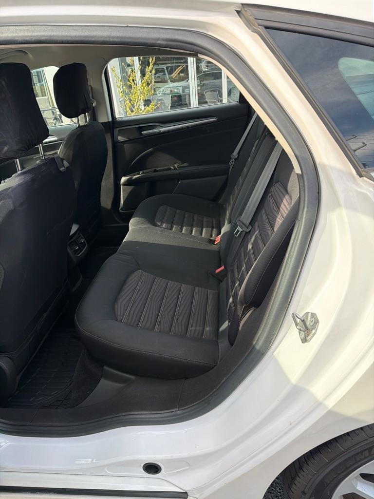 Ford Fusion  2016