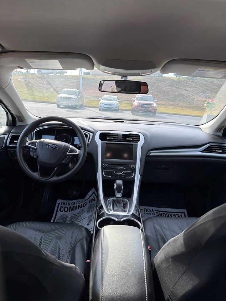 Ford Fusion  2016
