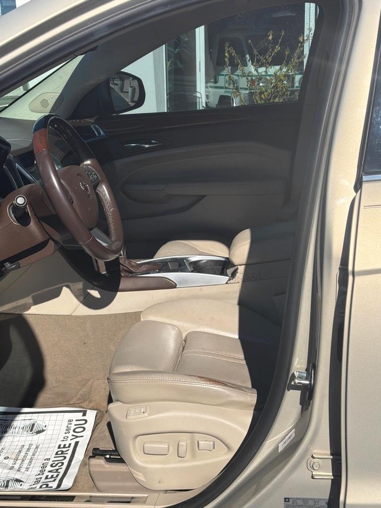 Cadillac SRX  2011