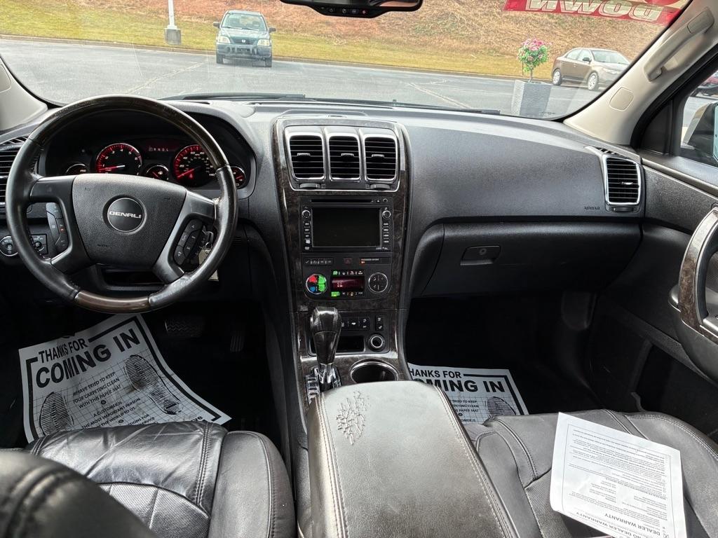 GMC Acadia  2012