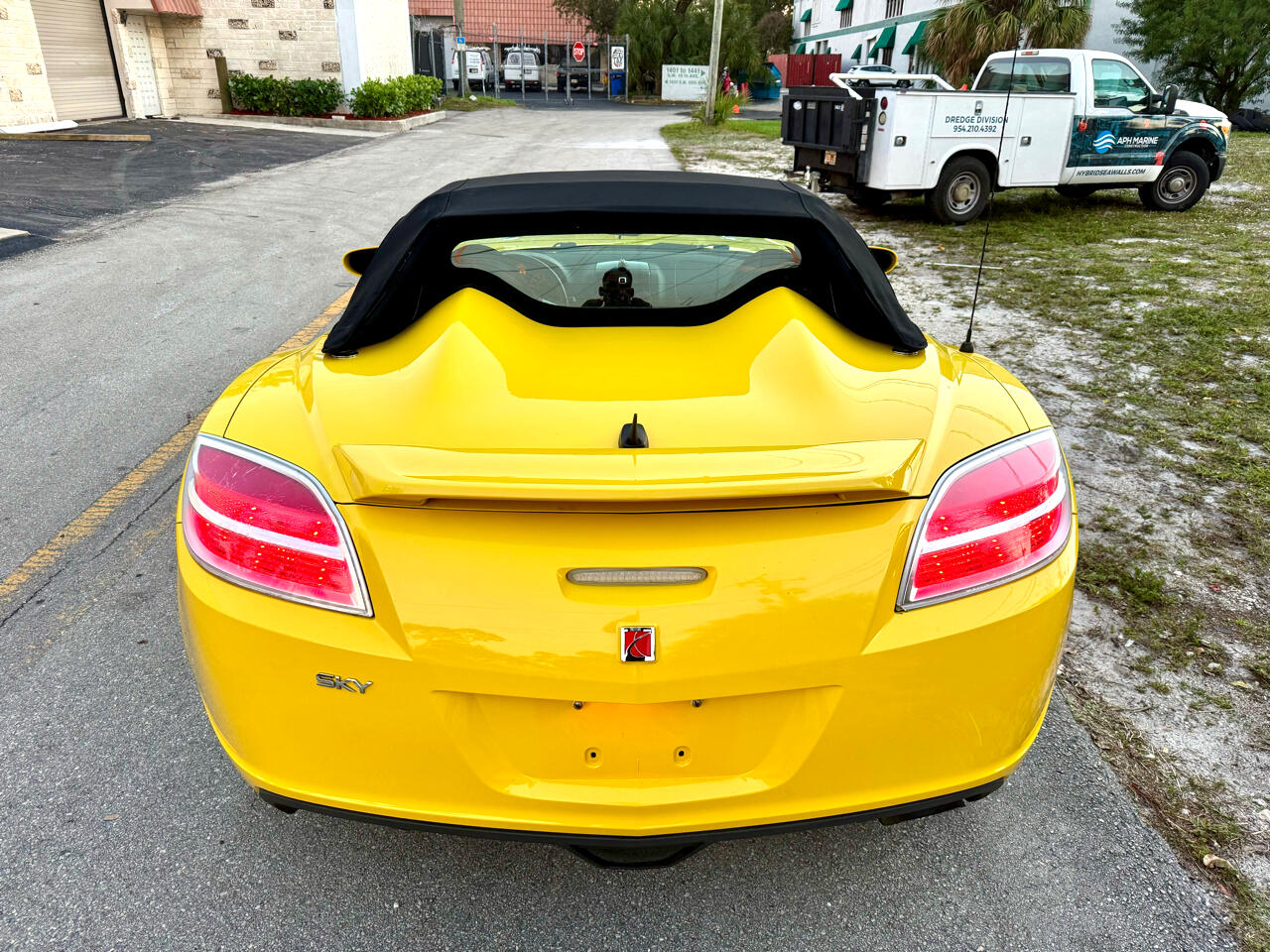 Saturn Sky 2dr Conv 2008