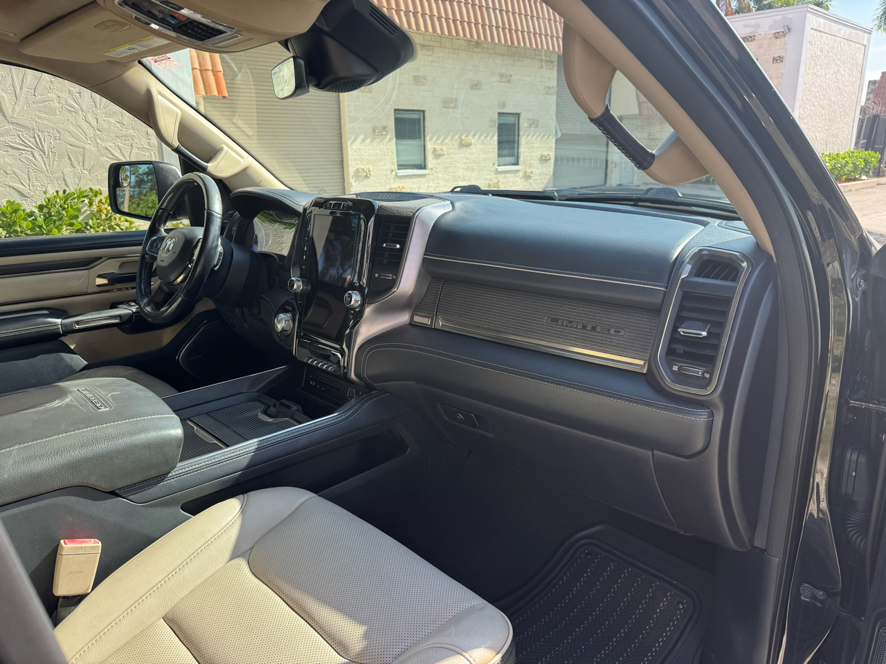 RAM 1500 Limited 4x2 Crew Cab 5'7" Box 2019