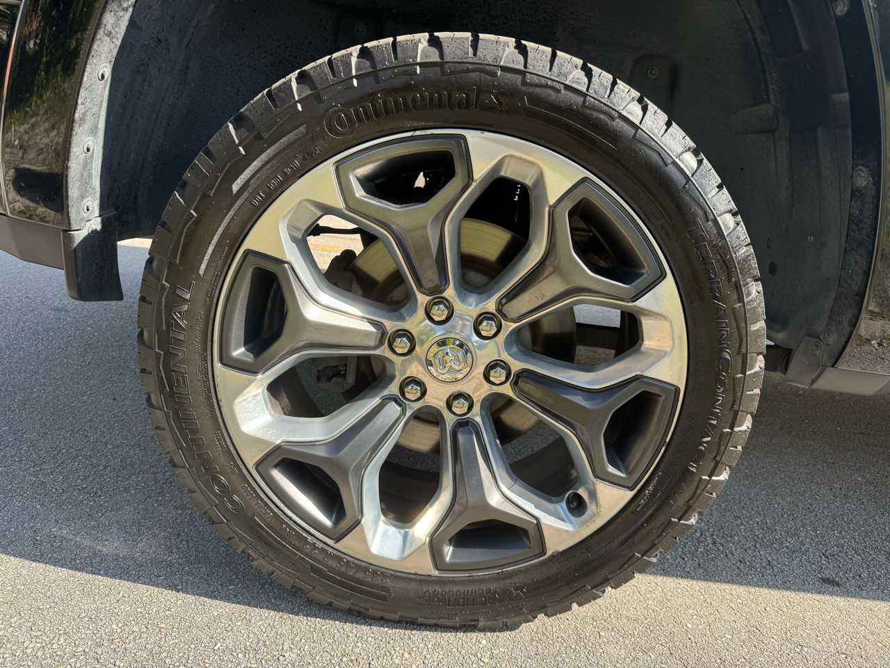 RAM 1500 Limited 4x2 Crew Cab 5'7" Box 2019