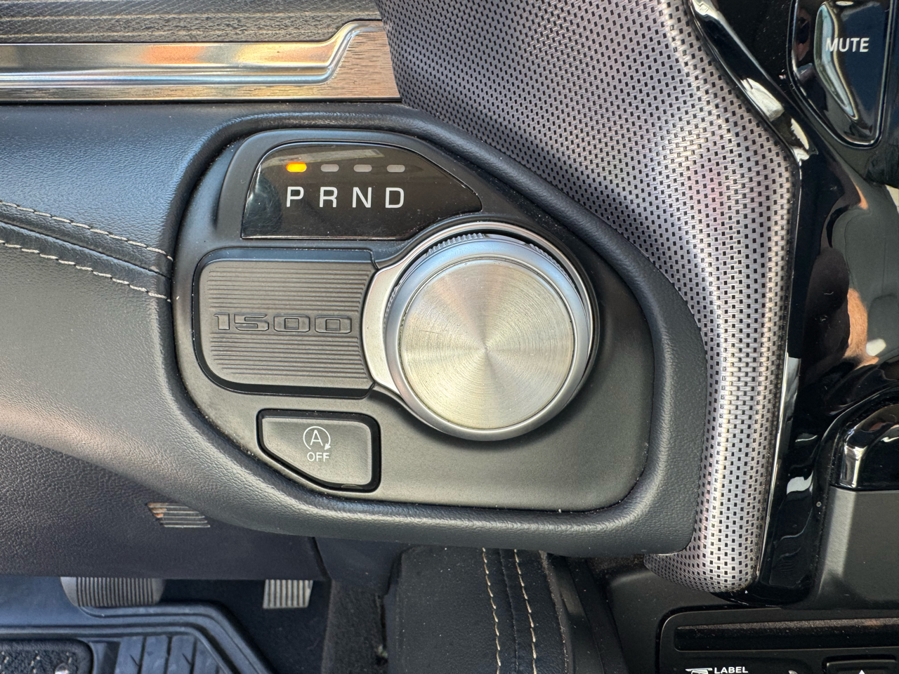 RAM 1500 Limited 4x2 Crew Cab 5'7" Box 2019