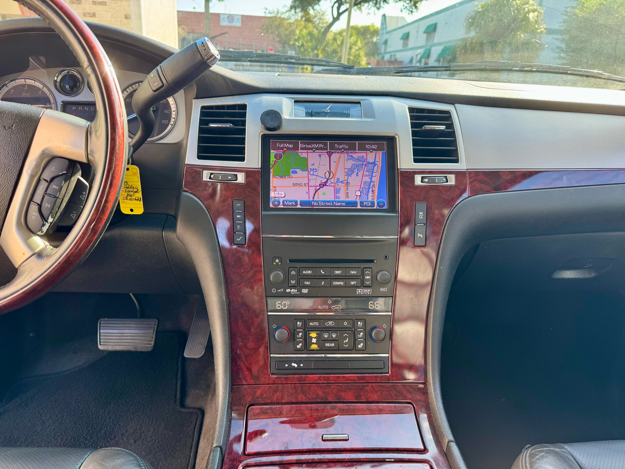 Cadillac Escalade 2WD 4dr Base 2013