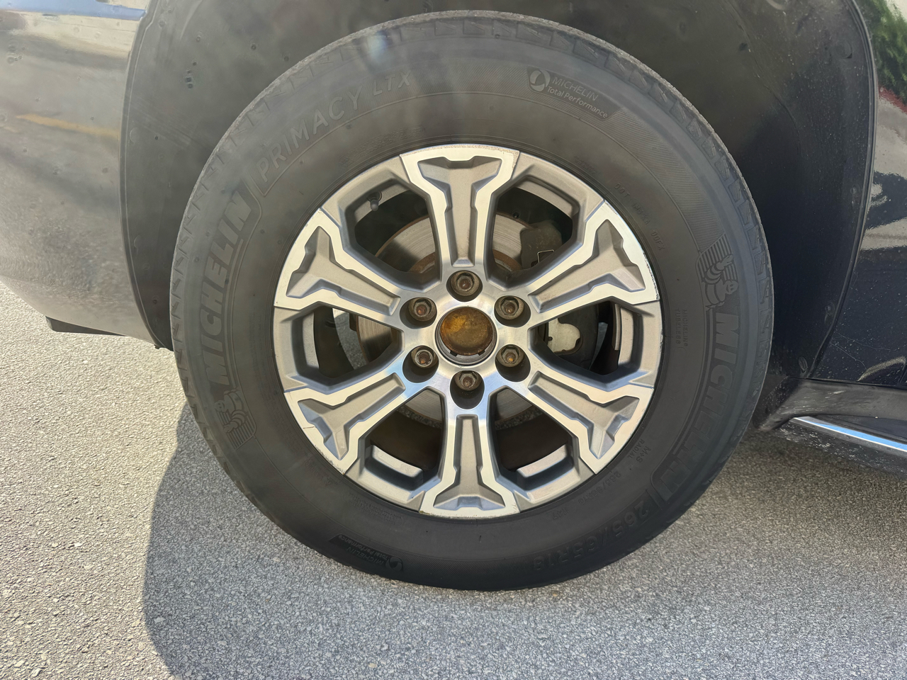 Cadillac Escalade 2WD 4dr Base 2013