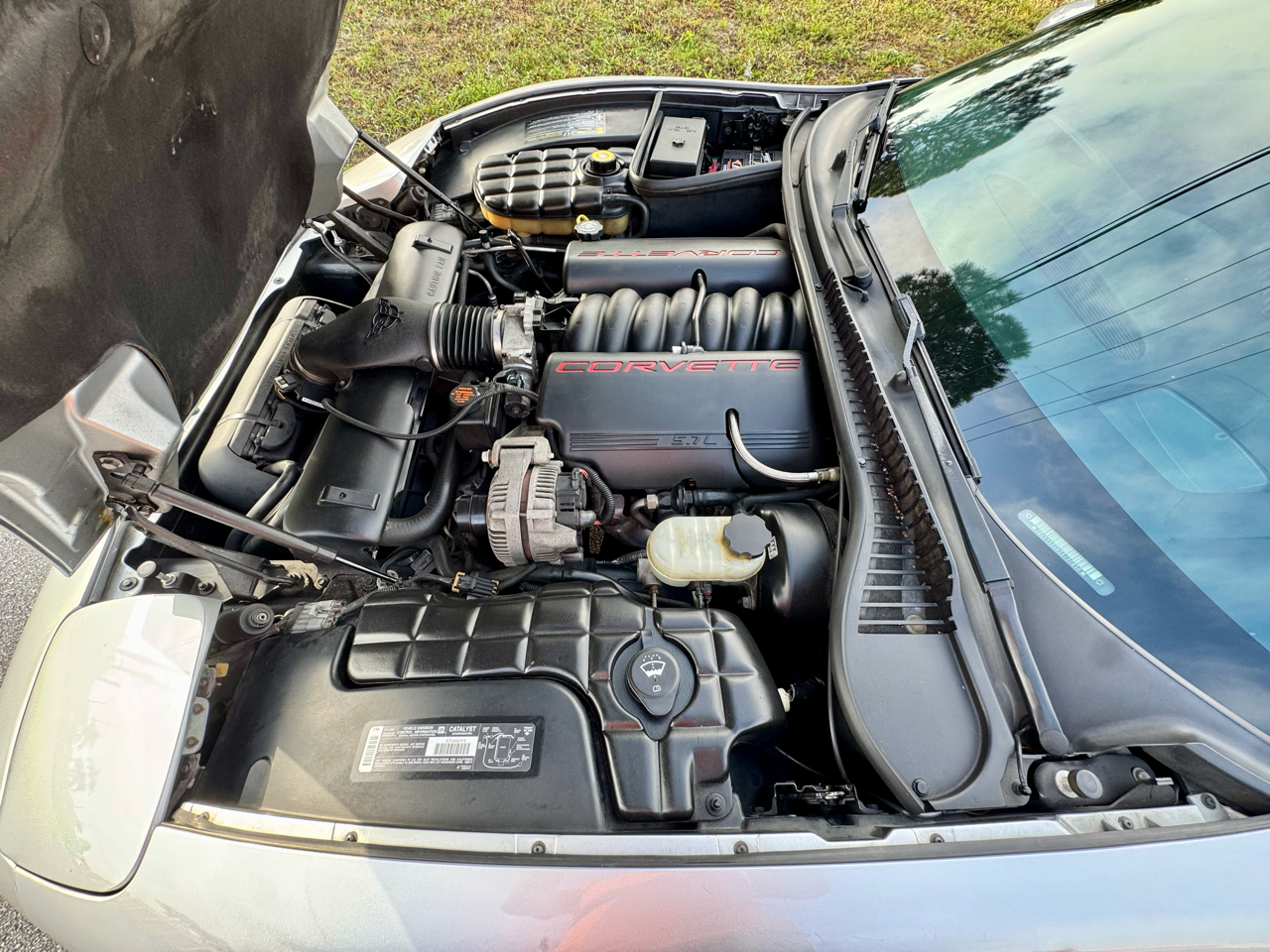 Chevrolet Corvette 2dr Convertible 2002