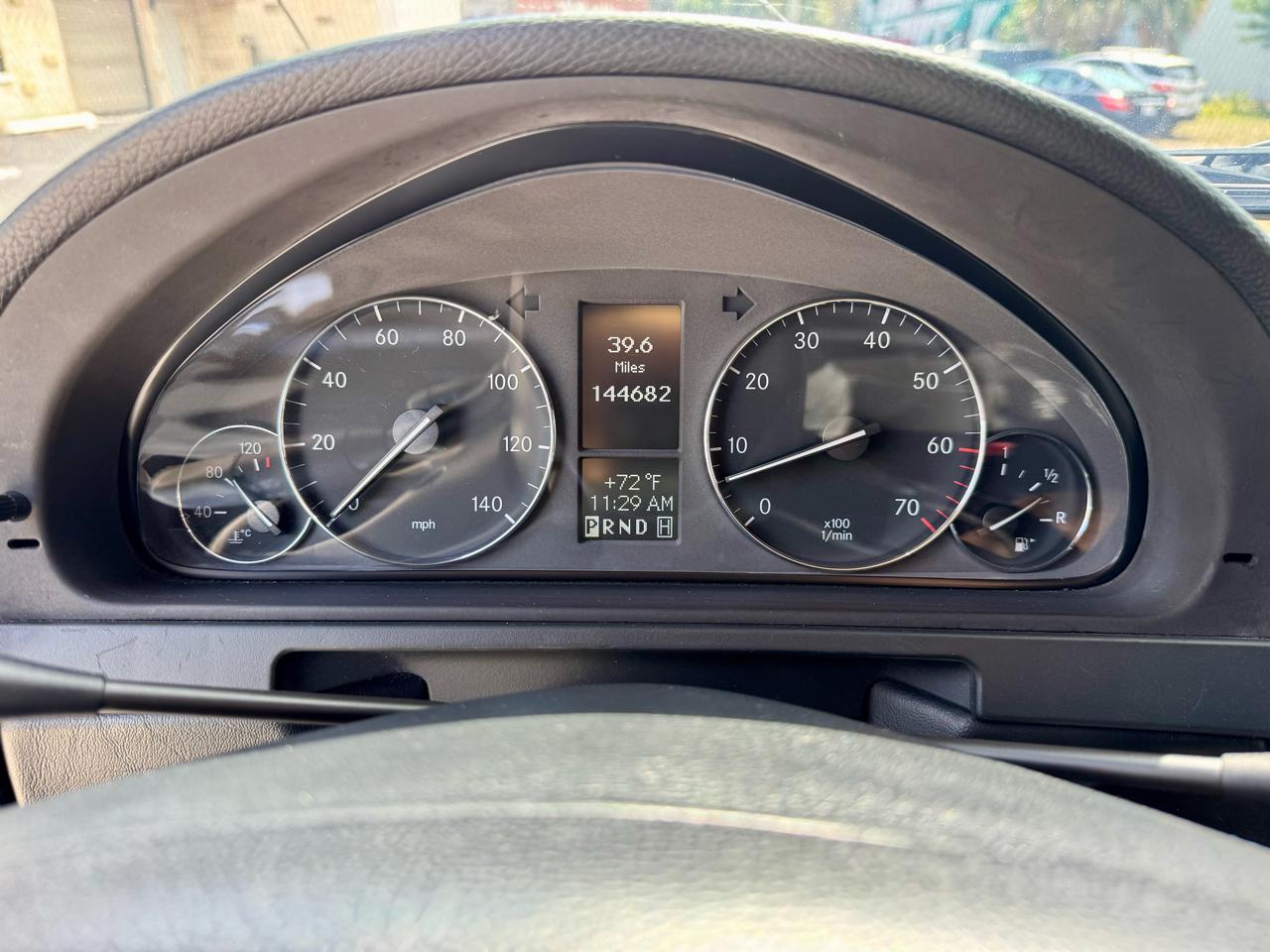 Mercedes-Benz G-Class  2012