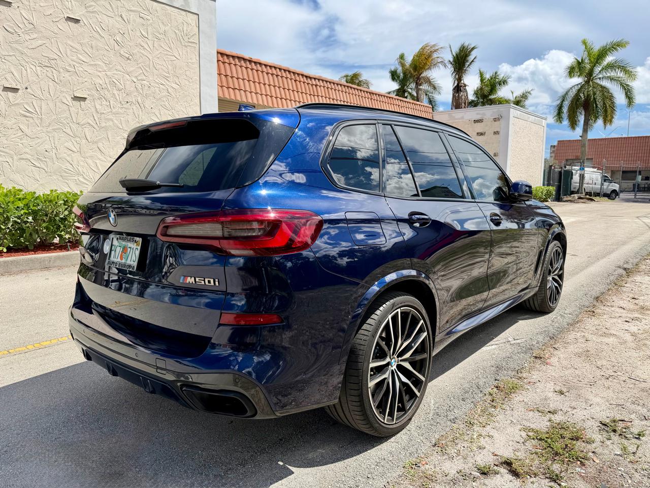 BMW X5 M50i 2021