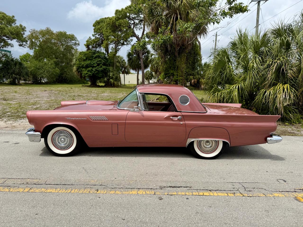 Ford Thunderbird 2dr Conv w/Hardtop Premium 1957
