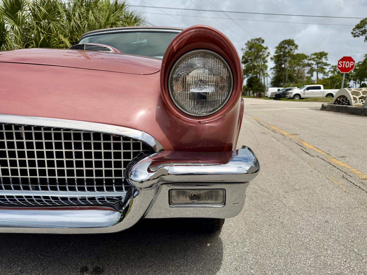 Ford Thunderbird 2dr Conv w/Hardtop Premium 1957