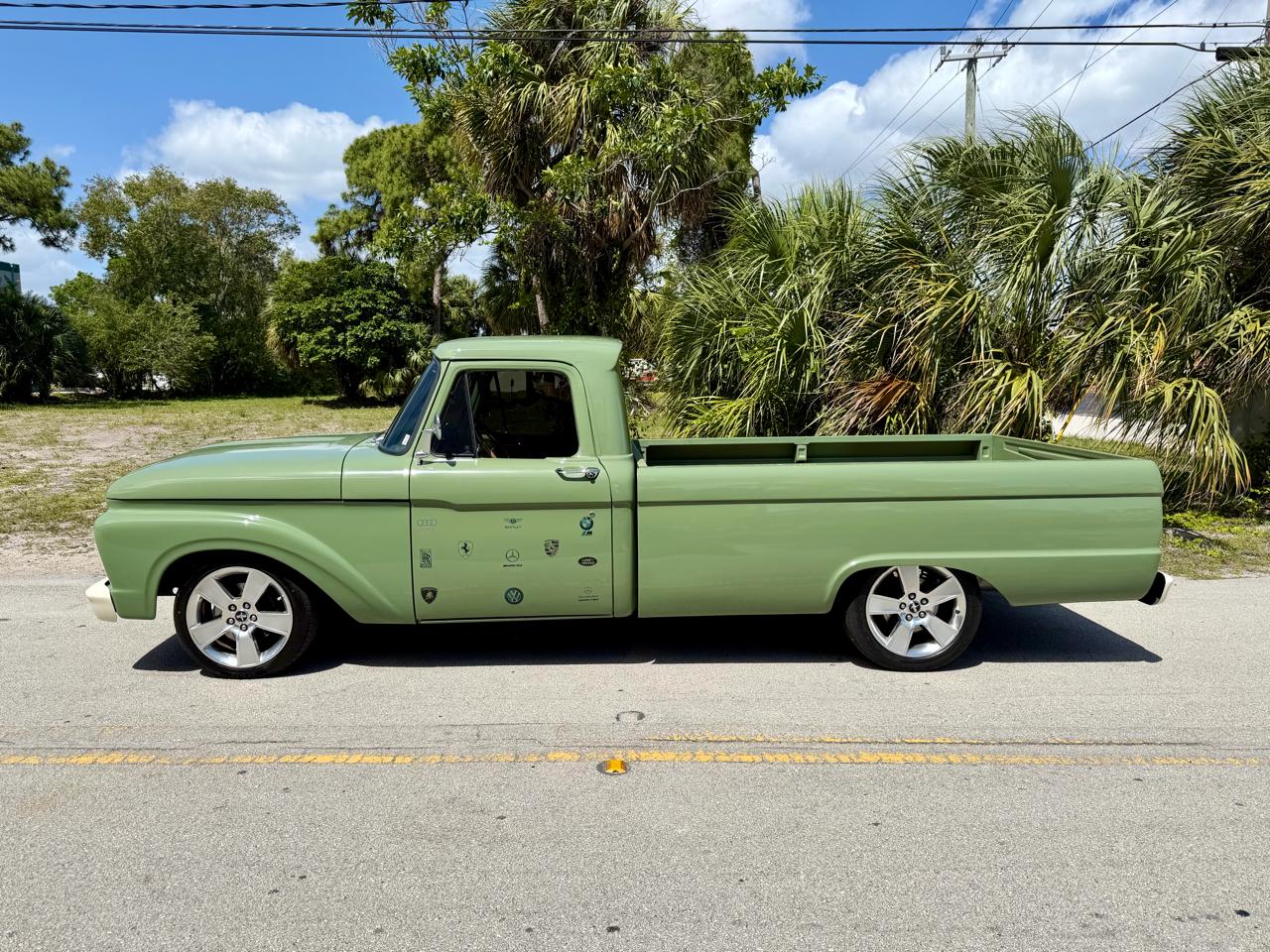 Ford F100  1964