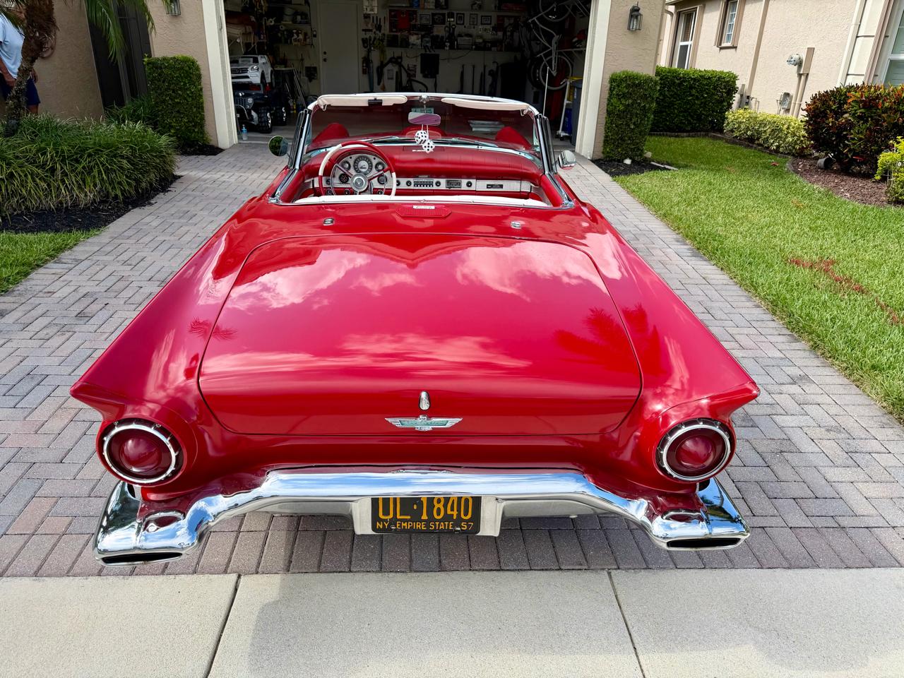 Ford Thunderbird  1957