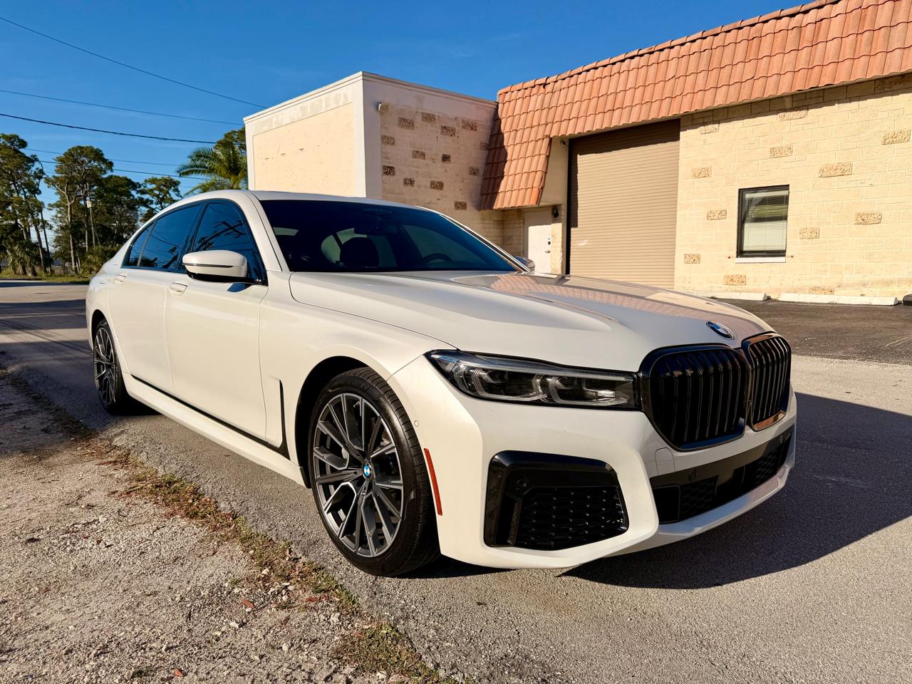 BMW 7-Series  2020