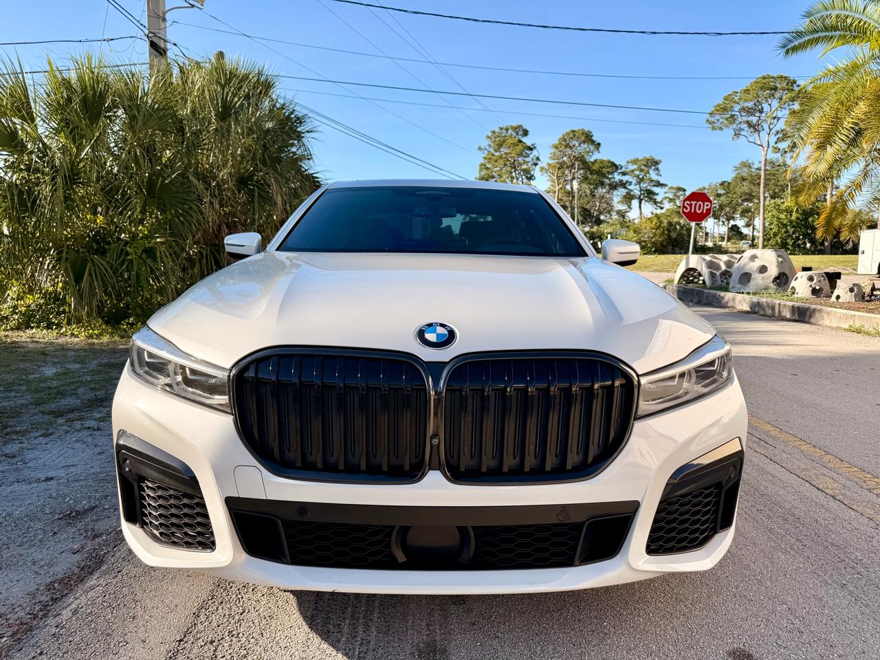 BMW 7-Series  2020